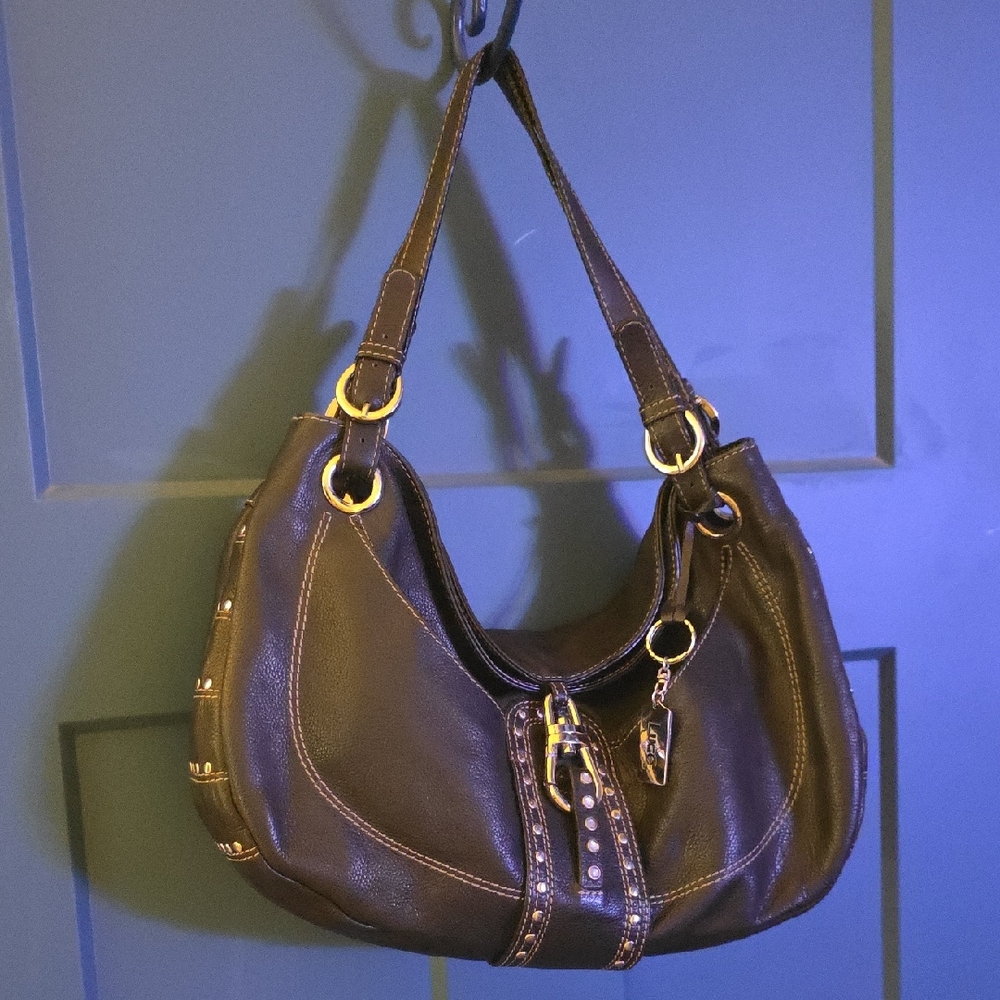 Black Luce Leather Shoulder Bag